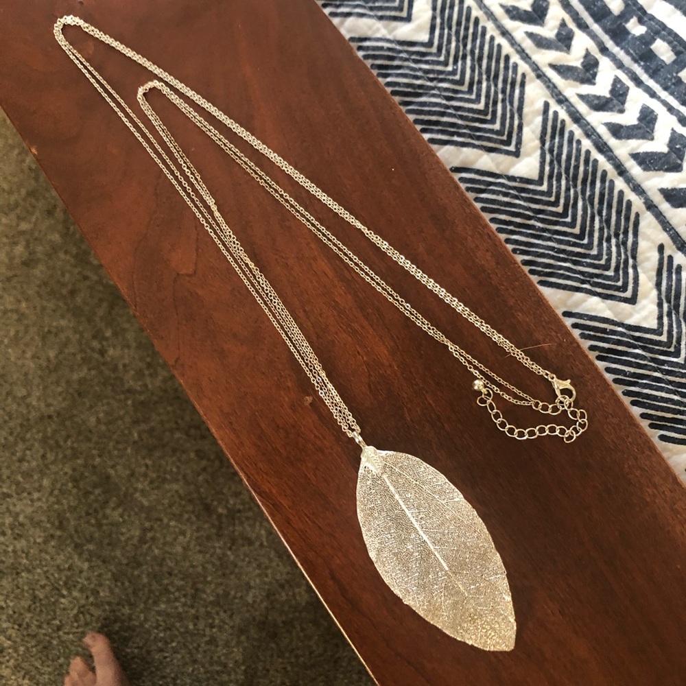 Silver leaf - Picture 2 of 2